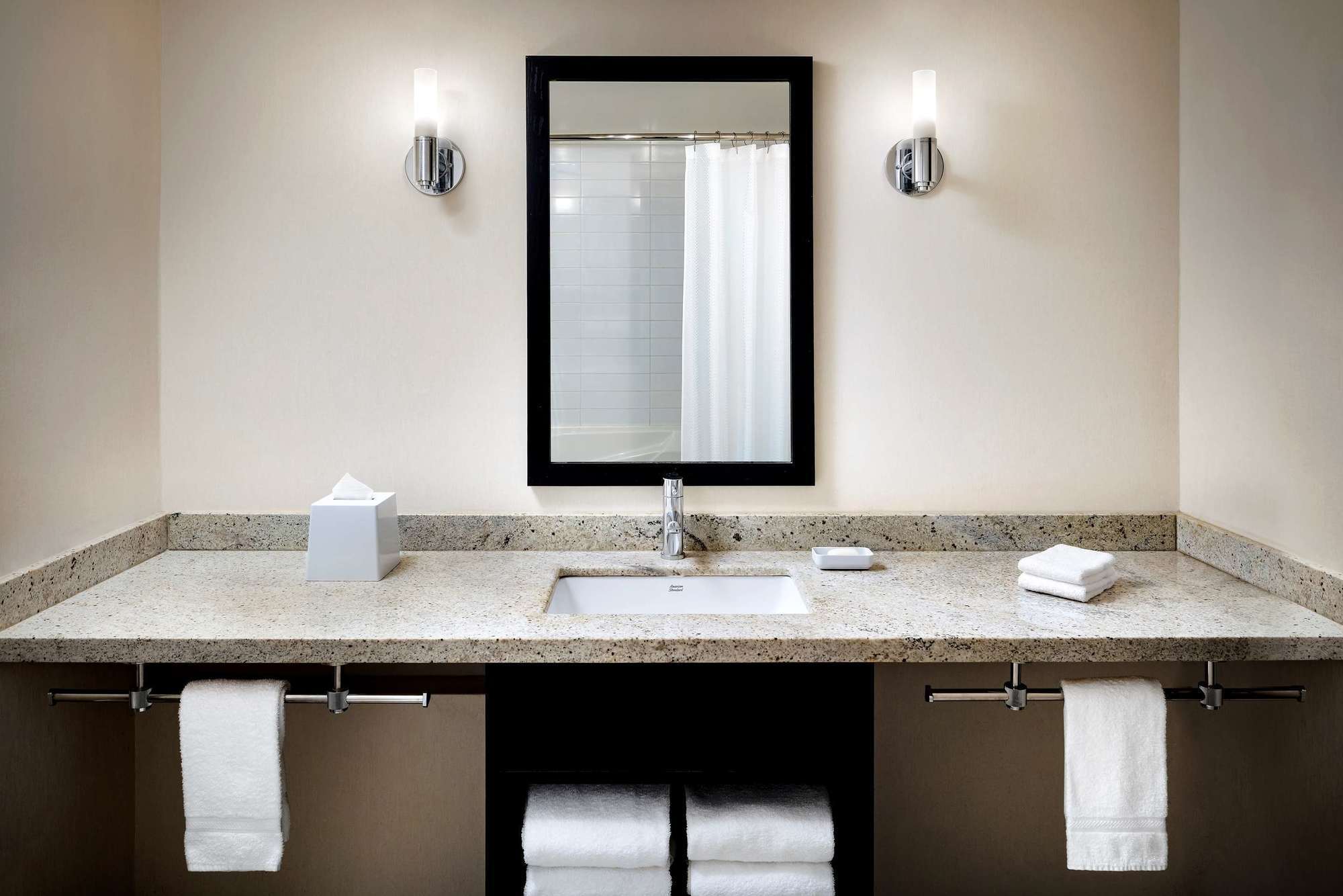 Hotel Four Points By Sheraton Meadowvale 3*