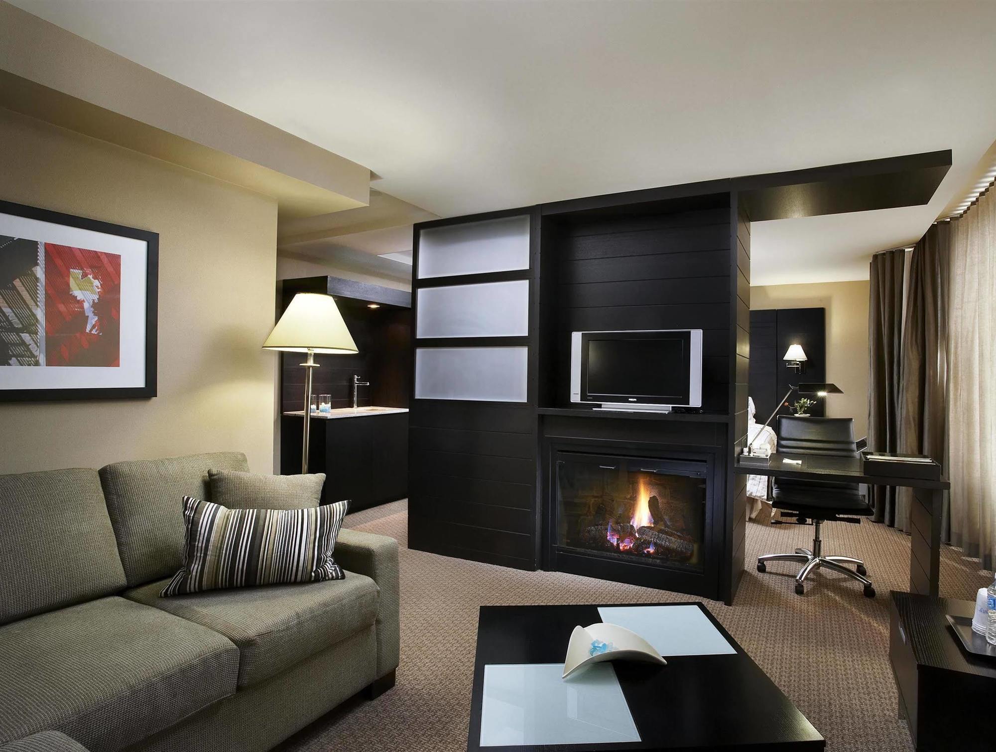 Hotel Four Points By Sheraton Meadowvale 3*