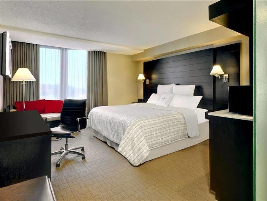 Hotel Four Points By Sheraton Meadowvale Mississauga
