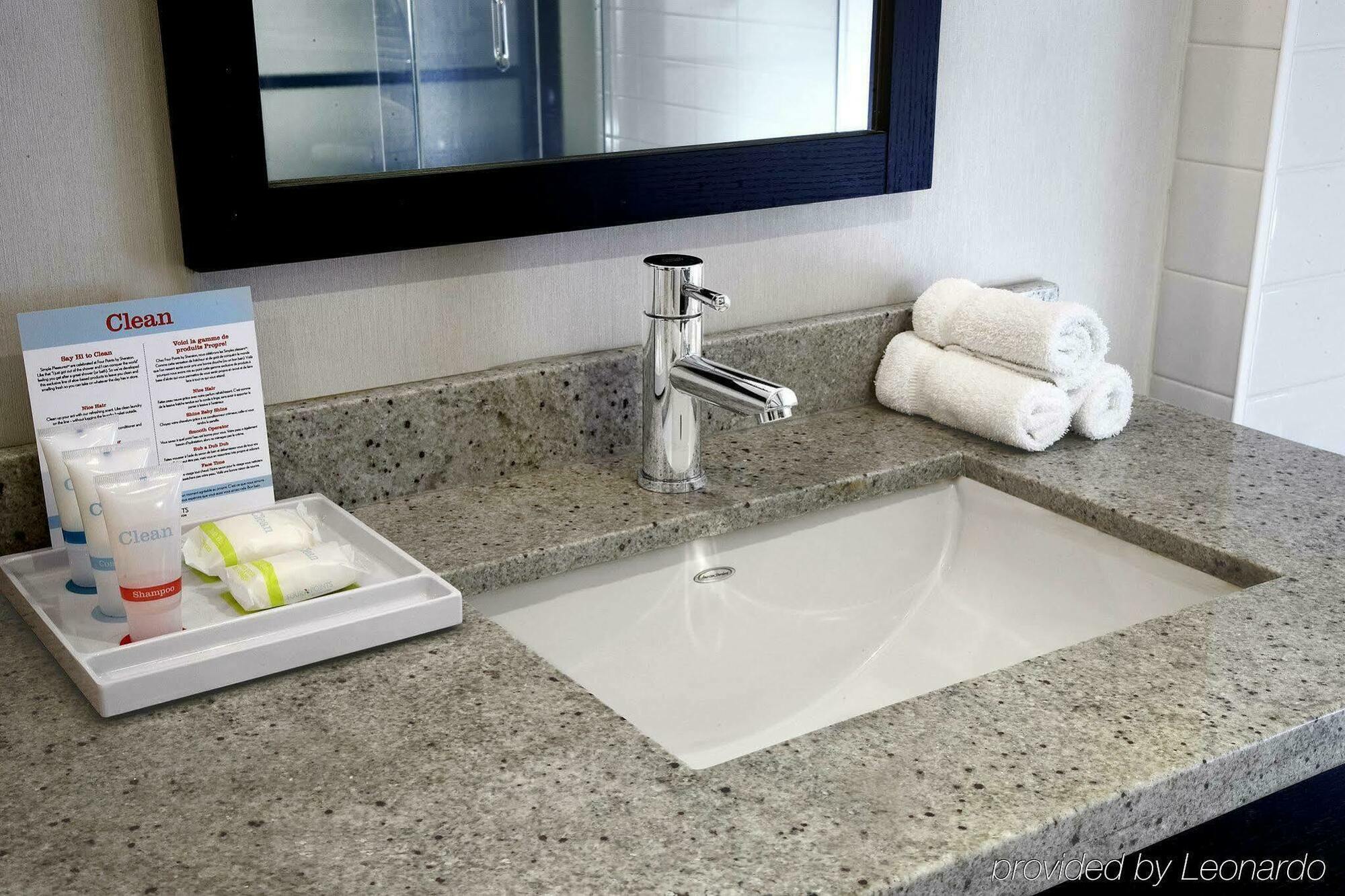Hotel Four Points By Sheraton Meadowvale 3*